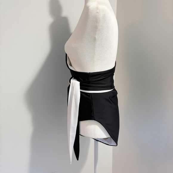 New Baiia Coco Reversible Wrapsuit Swimsuit Black and White 3 Pieces Size 12 NWT - Picture 3 of 16